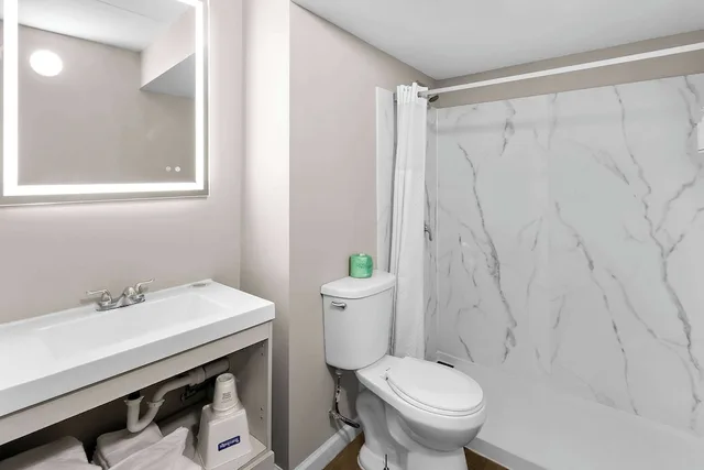 Room, 2 Double Beds, Travelodge by Wyndham Aberdeen 6/7
