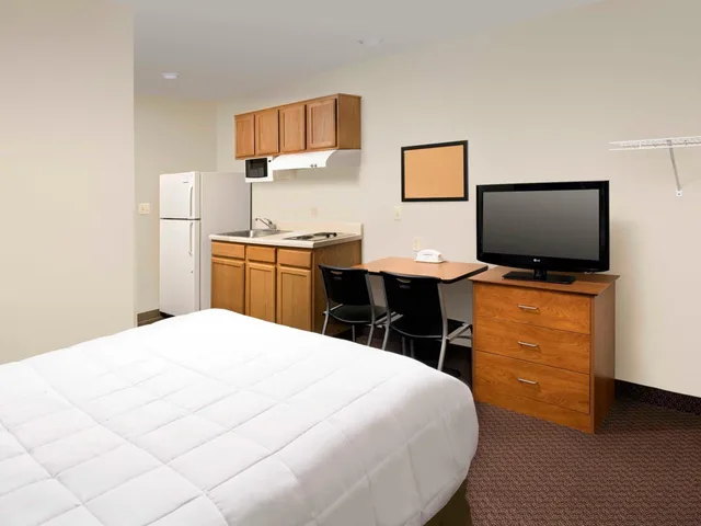 غرفة بسرير كوين للمدخنين لذوي الإعاقة، WoodSpring Suites San Antonio North Live Oak I-35 1/10