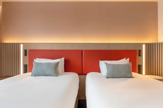 غرفة ديلوكس بسريرين منفصلين، Courtyard By Marriott Paris Saint Denis 3/9