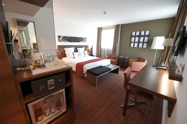 غرفة بريميوم بسرير كوين، HOLIDAY INN MULHOUSE 10/10