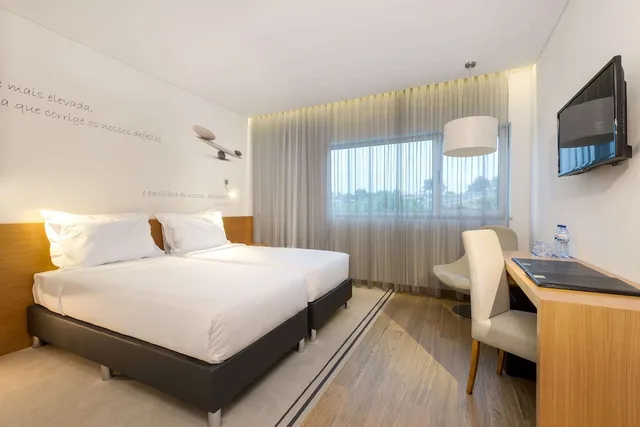 غرفة ديلوكس بسريرين منفصلين، TRYP by Wyndham Leiria 3/6