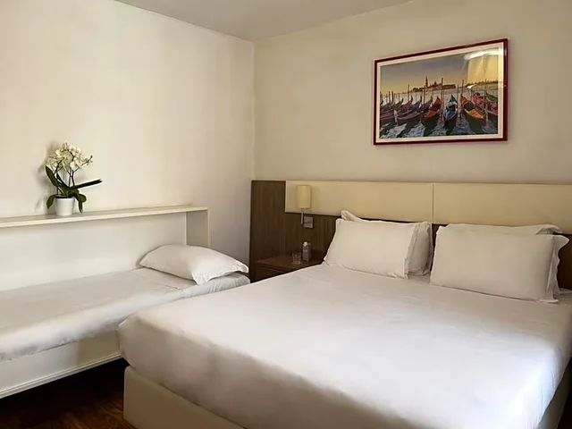 غرفة قياسية ثلاثية، Hotel Il Moro di Venezia 1/5