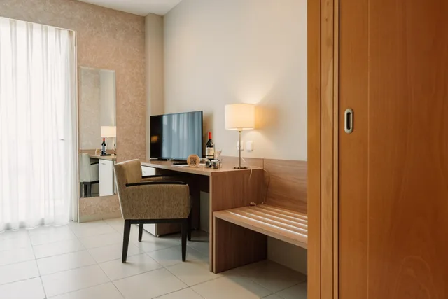 غرفة قياسية بإطلالة على البحر، Hotel Lodomar Spa And Talasoterapia 4/4
