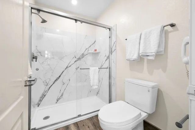 غرفة قياسية بسرير كوين لذوي الإعاقة، SureStay by Best Western San Francisco Marina District 1/2