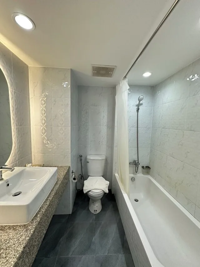 غرفة عائلية ثلاثية بسرير كينج وسرير فردي بغرفة نوم واحدة، Hatyai Merridian Hotel 7/7