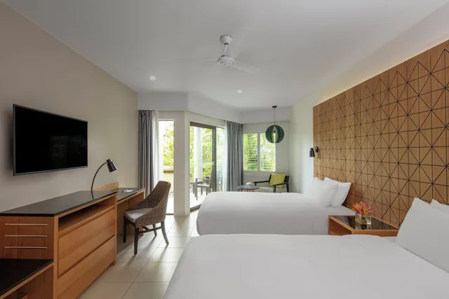 Deluxe, 2 Double Beds, Courtyard Area، Radisson Blu Resort Fiji Denarau Island 4/9