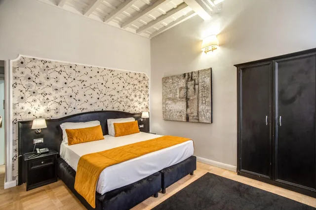 غرفة سوبيريور بسرير مزدوج، Relais Fontana di Trevi 6/10