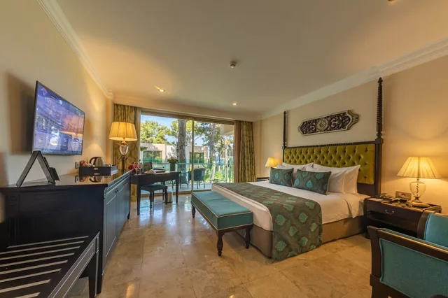 Family Suite, 1 Double and 1 Single Bed, Garden View, Vogue Hotel Supreme Bodrum 3/8