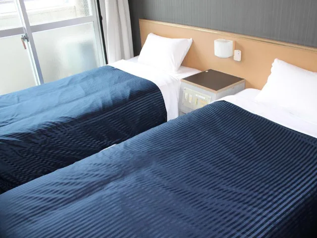 Semi Room, 2 Semi Double Beds, Smoking، Hotel Livemax Budget Namba 3/3