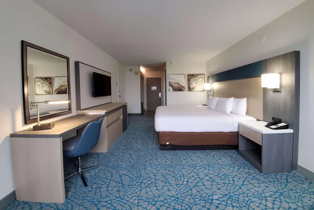 غرفة بسرير كينج، Holiday Inn Resort Kissimmee by the Parks 2/2