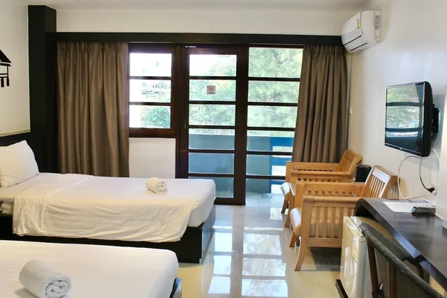غرفة ديلوكس بسريرين منفصلين، S2 Hotel 1/1