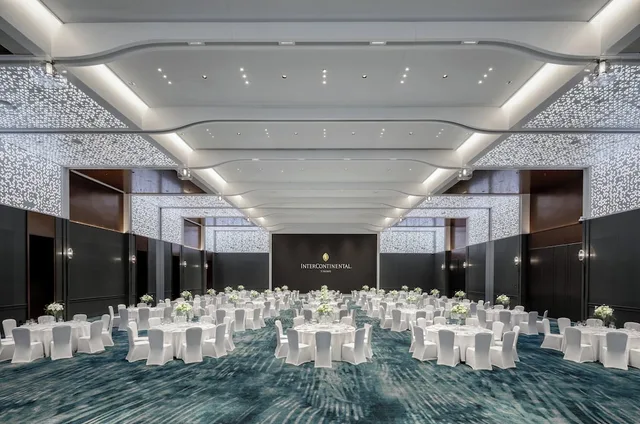 InterContinental Yining by IHG، Taxkowruek 39/50