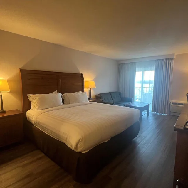 Room, King Bed, Lake Front، Hidden Valley Resort, Ascend Hotel Collection 1/8