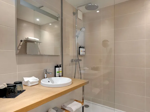 غرفة ديلوكس بسرير كينج، Pullman Montpellier Centre 9/10