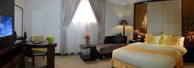 2 Bedrooms, Suite, King and Twin Beds, 2 Bathrooms, Boudl Al Majmaa 2/3