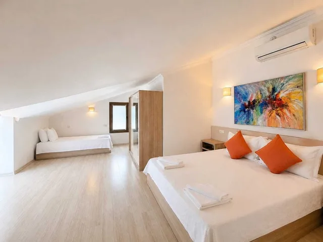 2 Bedrooms, Panoramic, Apartment, 1 Queen and 1 Single Bed, Sea View, Sofa, Attic، Aria Doria Otel 1/9