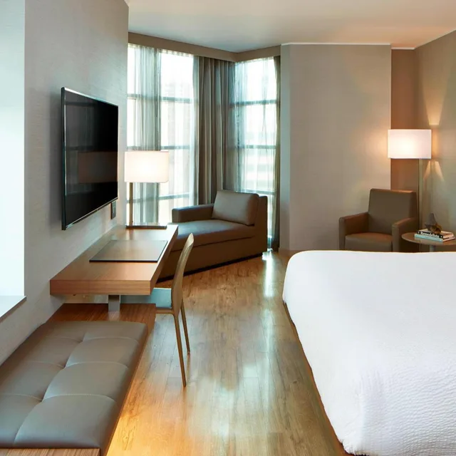 غرفة عائلية كبيرة بسرير كينج، Ac Hotel Portland Downtown 2/3