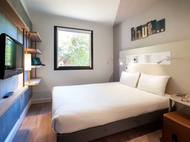 غرفة بسريرين منفصلين، ibis budget Chateau-Thierry 3/8