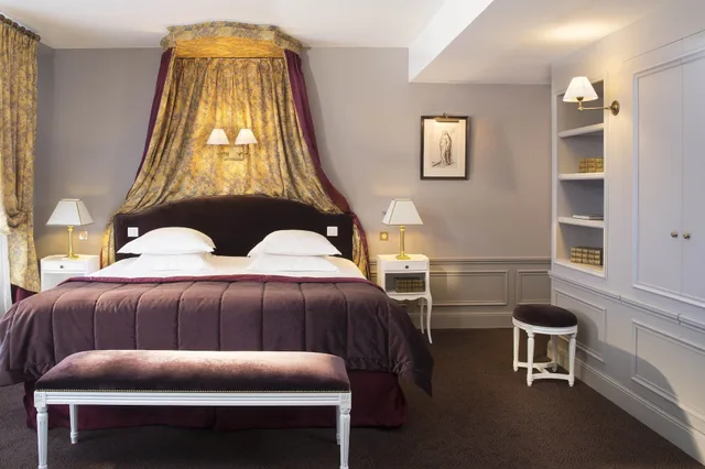 Executive, Suite, King Bed, Hotel De Buci 7/10