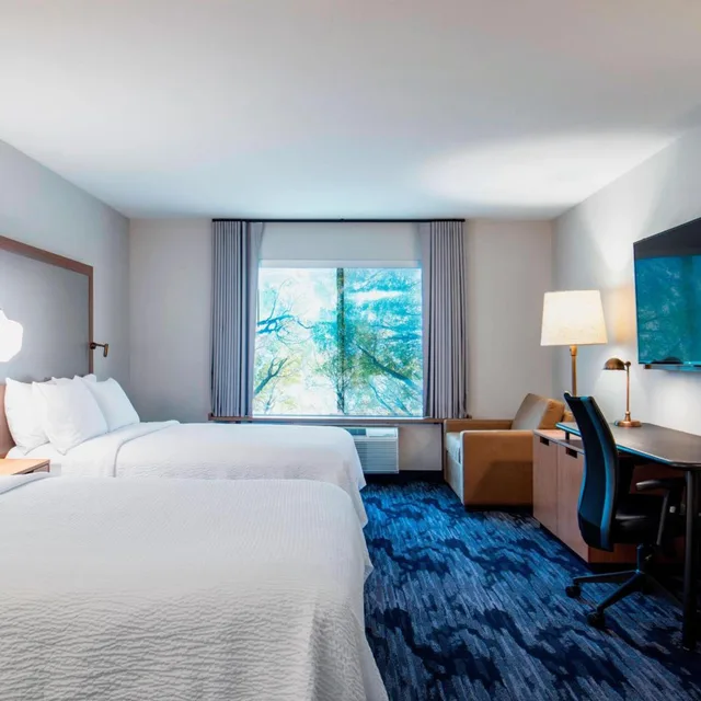 غرفة، Fairfield Inn And Suites Kelowna 4/9
