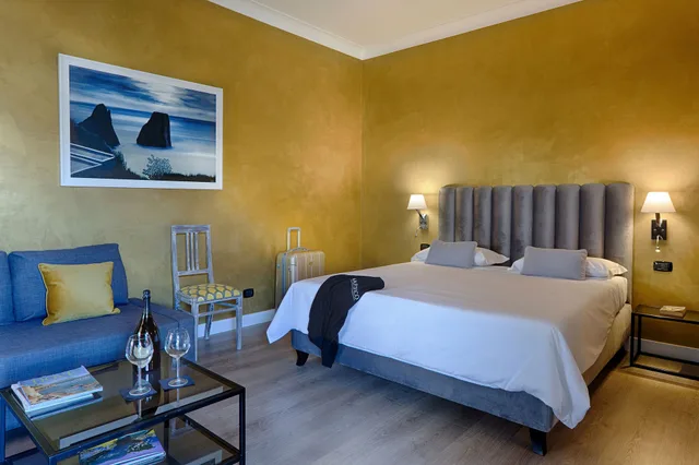 جناح جونيور، Casa Pacifico 1/8