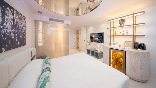 Deluxe, Twin Beds, Destino Five Ibiza -5-Star Grand Luxe Resort 2/2