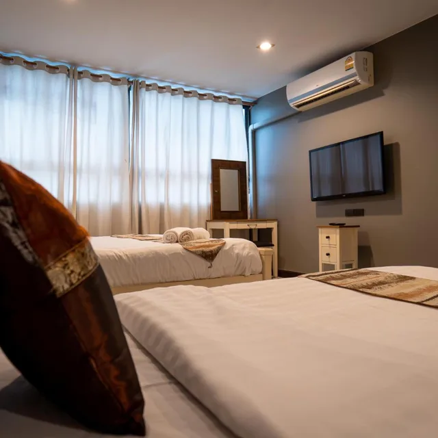 غرفة عائلية، Anandpura Riverside Hotel 1/2
