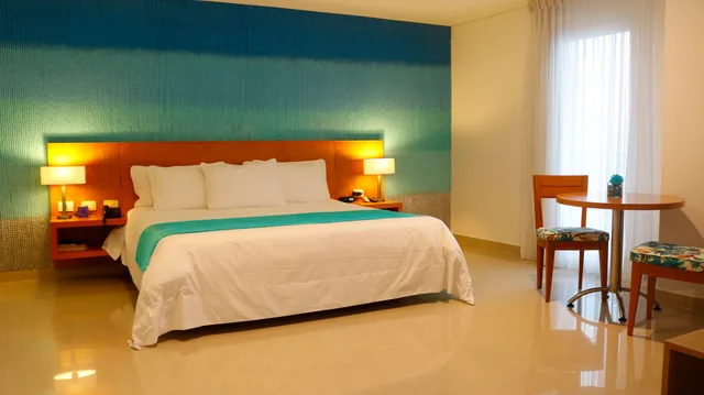 جناح جونيور، Hotel Atrium Plaza 4/7