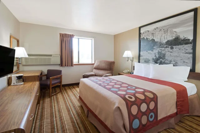 Room, Queen Bed, Bathtub, Accessible, Super 8 By Wyndham Las Cruces/White Sands Area 1/6