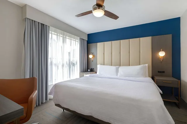 2 Bedrooms, Suite, King Bed, Homewood Suites by Hilton Jackson-Ridgeland 5/10