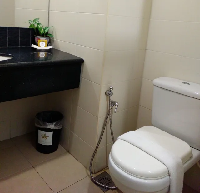غرفة سوبيريور بسرير كوين، Hotel Seri Malaysia Kepala Batas 4/4