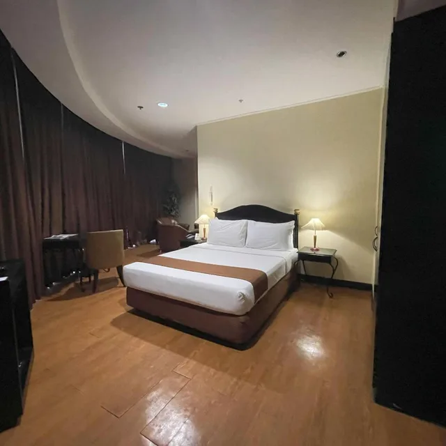 جناح، Golden Peak Hotel and Suites powered by Cocotel 9/10