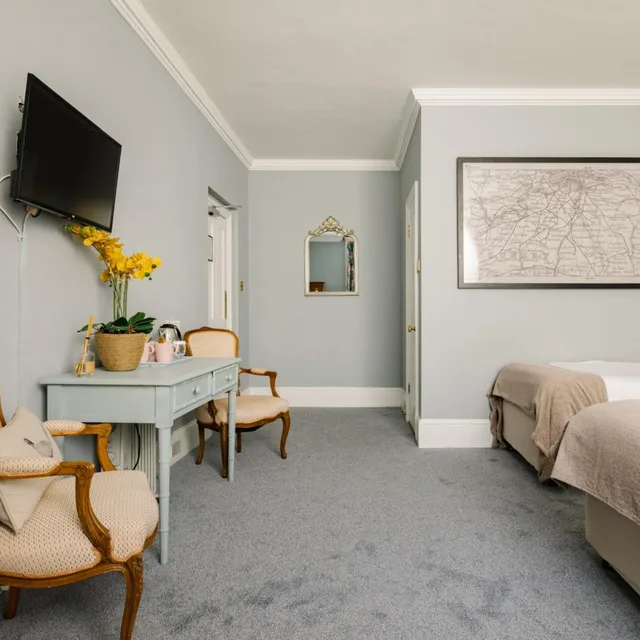 Semi Basement, Family, Single Bed، Abbey Court Hotel Notting Hill 3/4