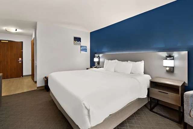 Efficiency, Suite, King Bed, Accessible، Comfort Inn & Suites Fremont 3/5