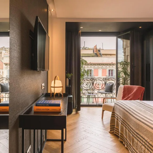 جناح عائلي، Hotel Casa Sagnier 2/2