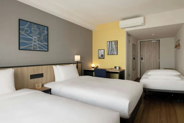 غرفة بسريرين منفصلين بإطلالة على المدينة مع سرير إضافي، Hotel Bloemen North-Hanazono 2/3
