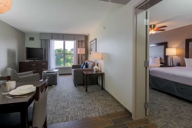 جناح بسريرين كينج بغرفة نوم واحدة، Homewood Suites by Hilton Southwind Hacks Cross 2/3