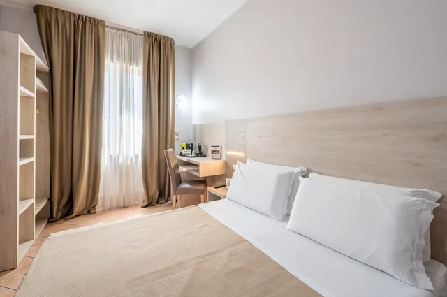 غرفة كومفورت مفردة بسرير مزدوج، Hotel Miramonti 2/8