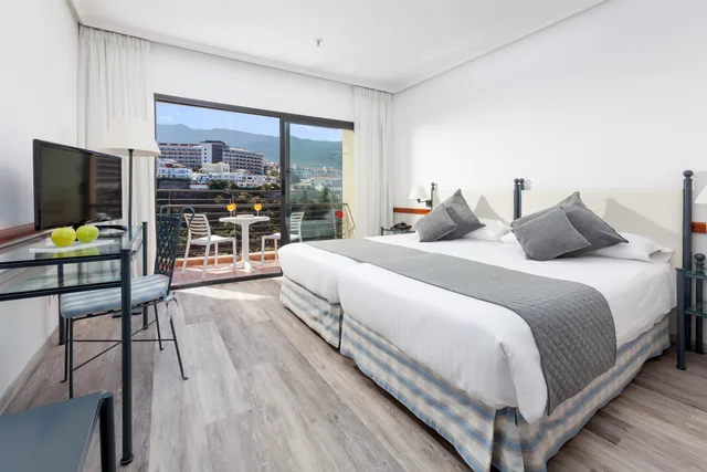 Room, Single, Double Bed, Lateral Side Sea View، Be Live Experience Orotava 1/4