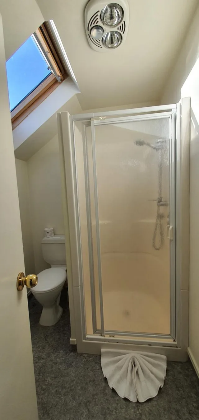 2 Bedrooms, Apartment, Rosewood Court Motel 5/6