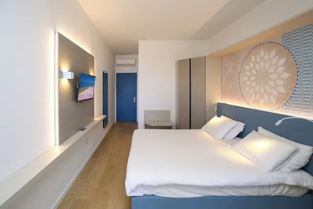 غرفة بانورامية بسريرين منفصلين بإطلالة على البحر، Riviera Castelsardo Hotel 6/10