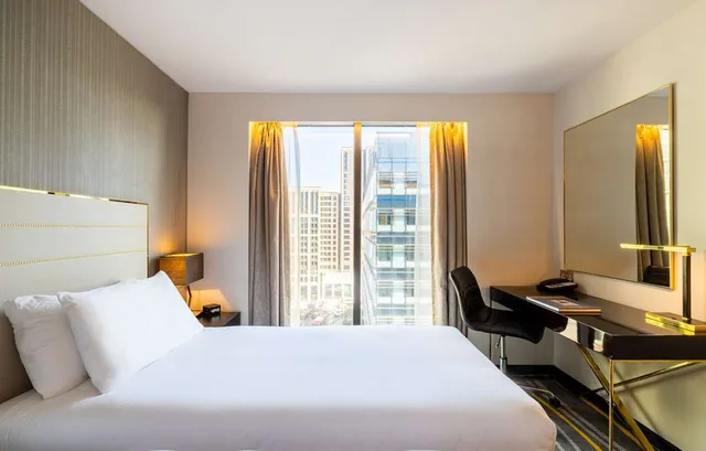 Spitel Fyeld, Deluxe, King Bed, Accessible، Leonardo Hotel London Aldgate - Formerly Hotel Saint 1/4