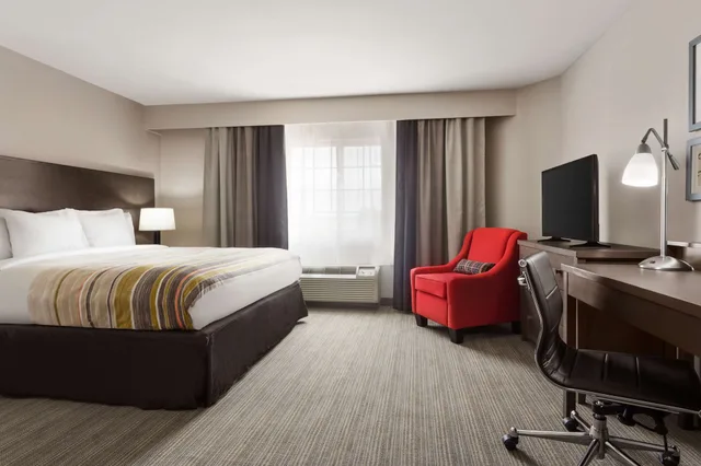 غرفة بسريرين كوين، Country Inn & Suites by Radisson, Shreveport-Airport LA 1/3