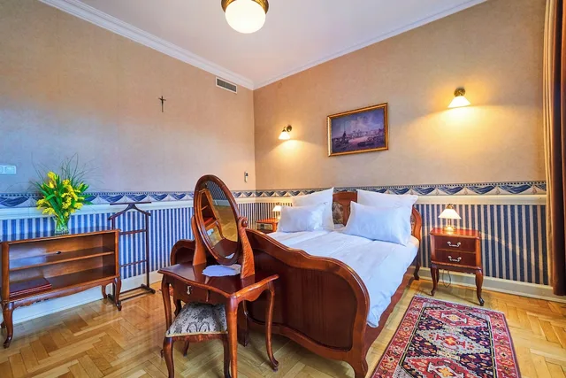 Deluxe, Double Bed, City View, Hotel Pollera 3/4