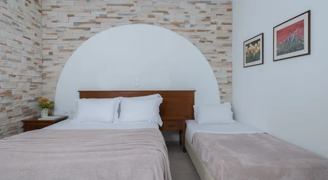 غرفة سوبيريور ثلاثية بإطلالة على البحر، Naxos Palace 1/1