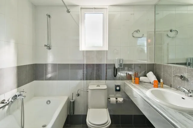 غرفة بسرير مزدوج أو سريرين منفصلين بإطلالة على الحديقة، Kipriotis Village Resort 3/3