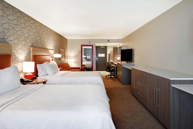 استوديو بسريرين كوين مع أريكة، Home2 Suites by Hilton Victorville, CA 1/10