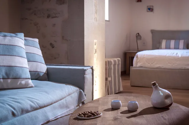 Deluxe, Suite, Veneto Boutique Hotel 2/4