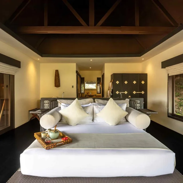 Pool, Sunrise, Villa، Cauayan Boutique Private Island 2/3