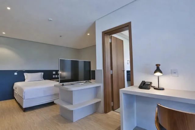 غرفة فاخرة بسريرين منفصلين، Quality Hotel Blumenau 2/5